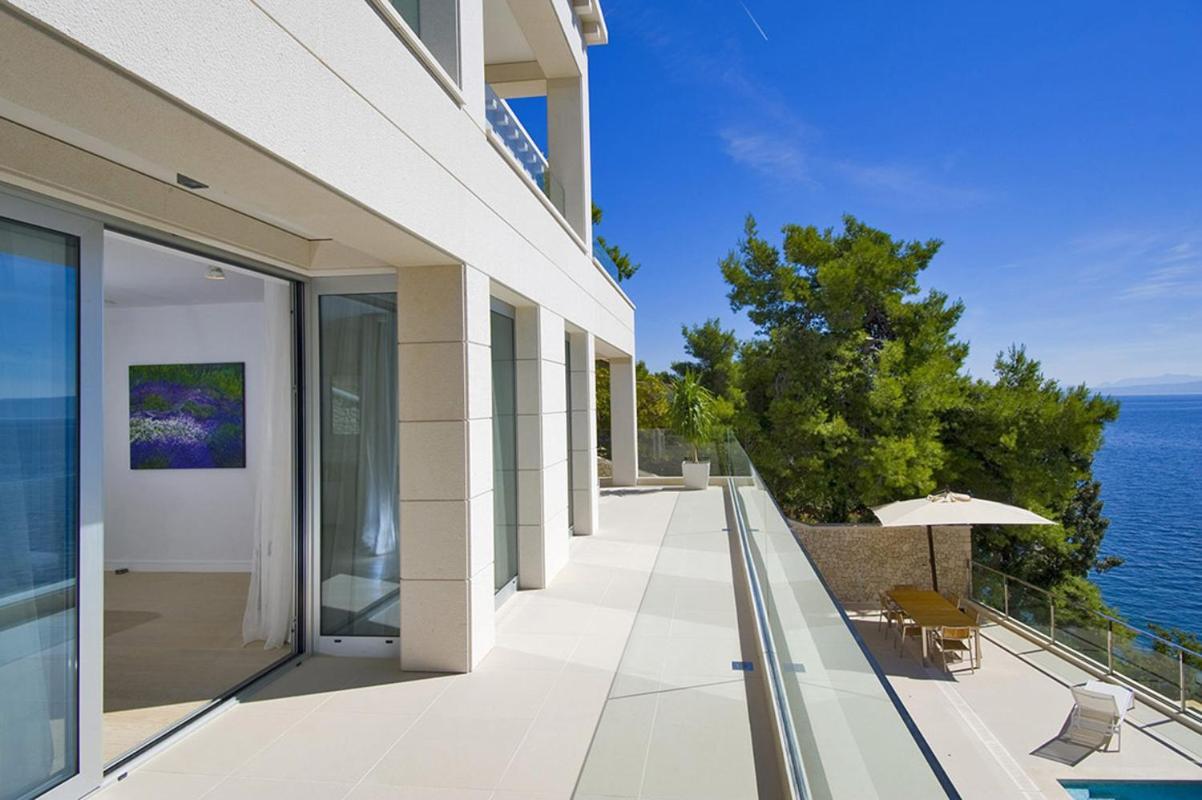 Luxury Seafront Villa My Dream With Private Pool, Jacuzzi And Staff At The Beach On Brac Island - Sumartin Selca  Esterno foto