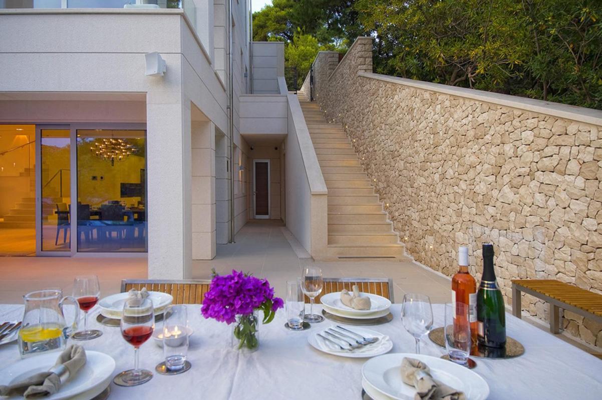 Luxury Seafront Villa My Dream With Private Pool, Jacuzzi And Staff At The Beach On Brac Island - Sumartin Selca  Esterno foto