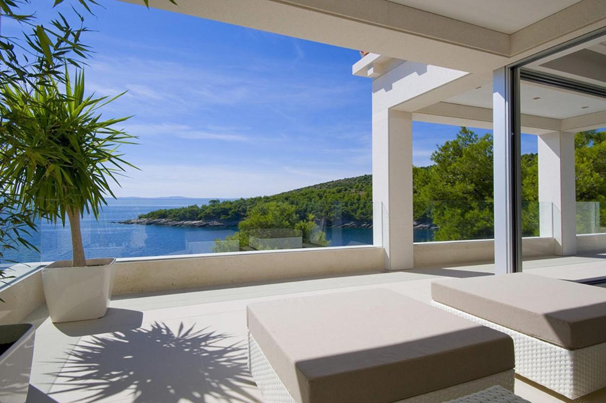 Luxury Seafront Villa My Dream With Private Pool, Jacuzzi And Staff At The Beach On Brac Island - Sumartin Selca  Esterno foto